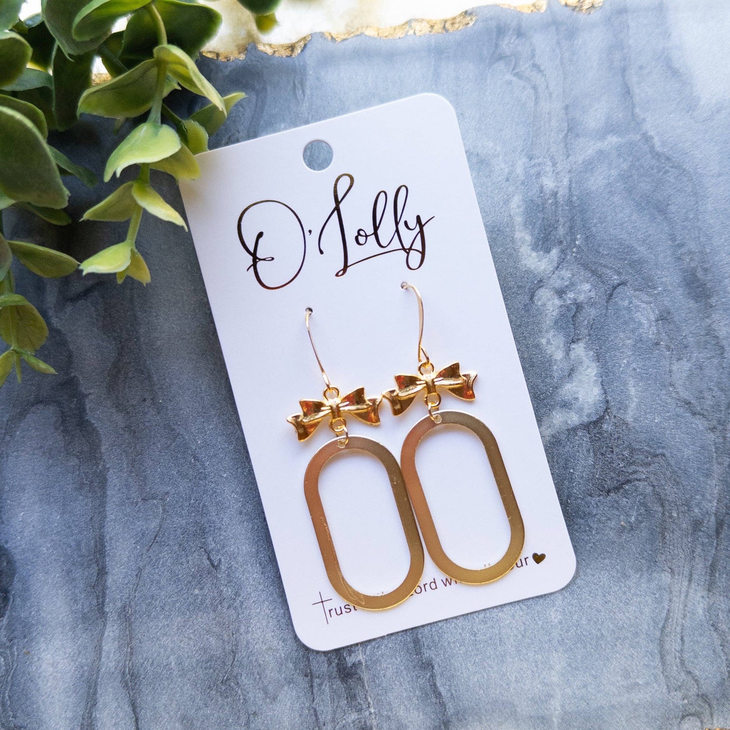 Gold Bow w/Gold Open Oval Earrings